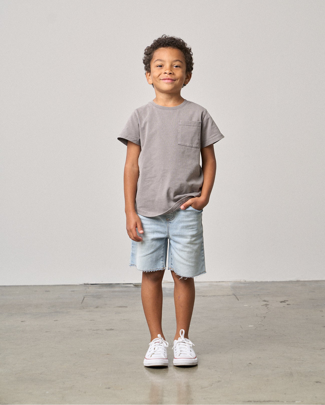 Acid Wash Pocket Tee - Grey