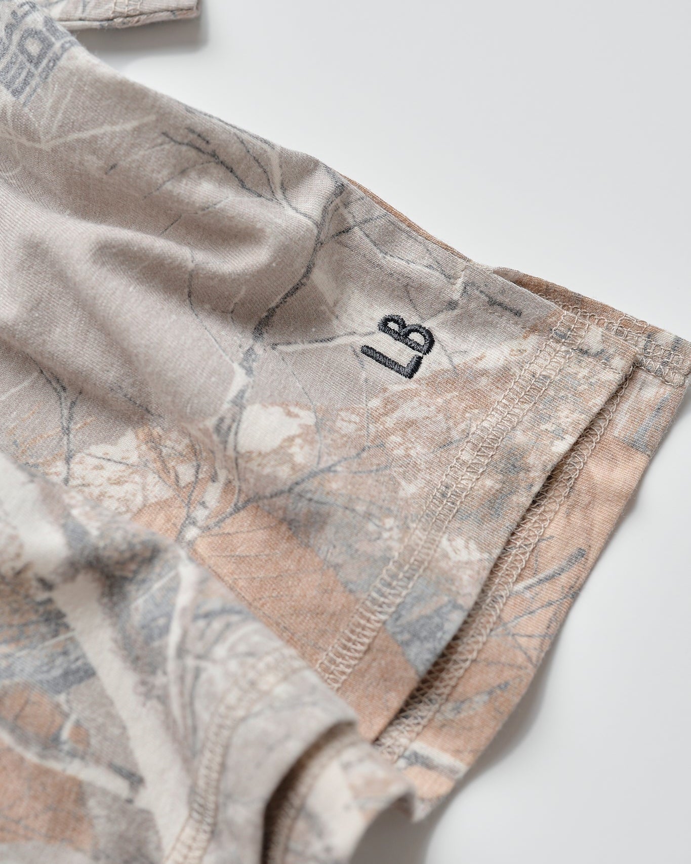 Boxy Tee - Edge Colors Driftwood® - Little Bipsy