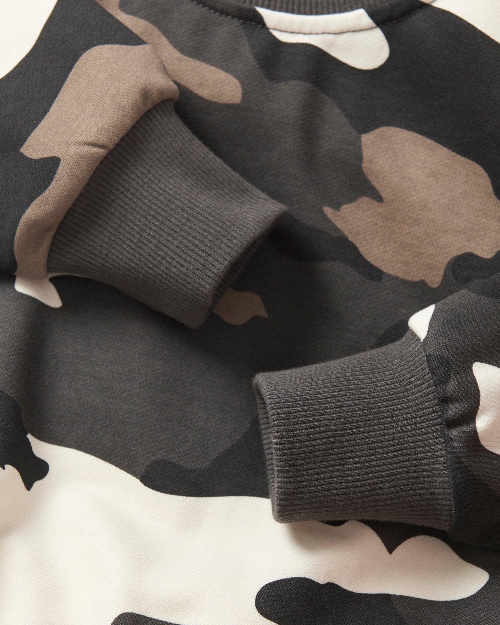 Crewneck - Camo - Little Bipsy