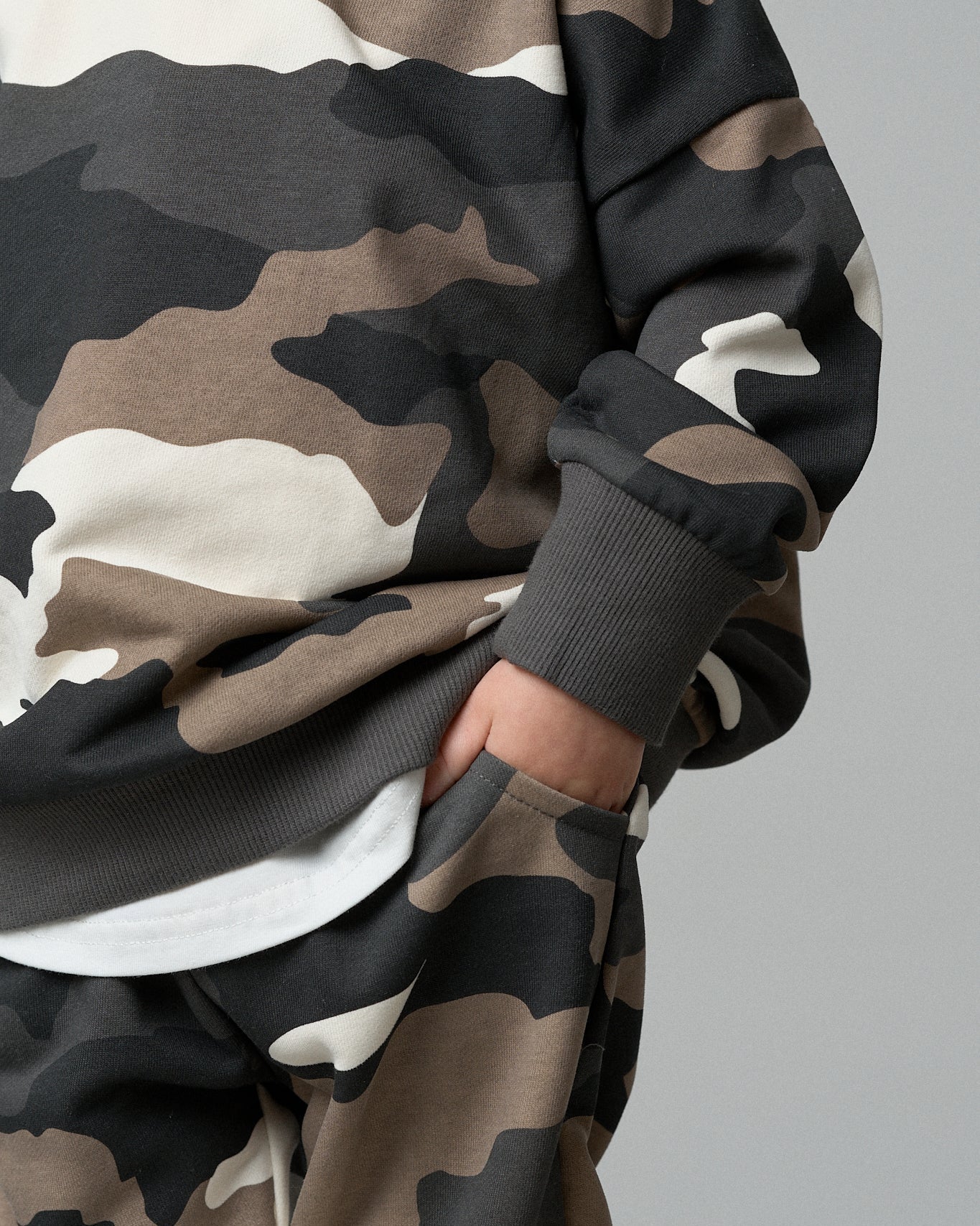 Crewneck - Camo - Little Bipsy