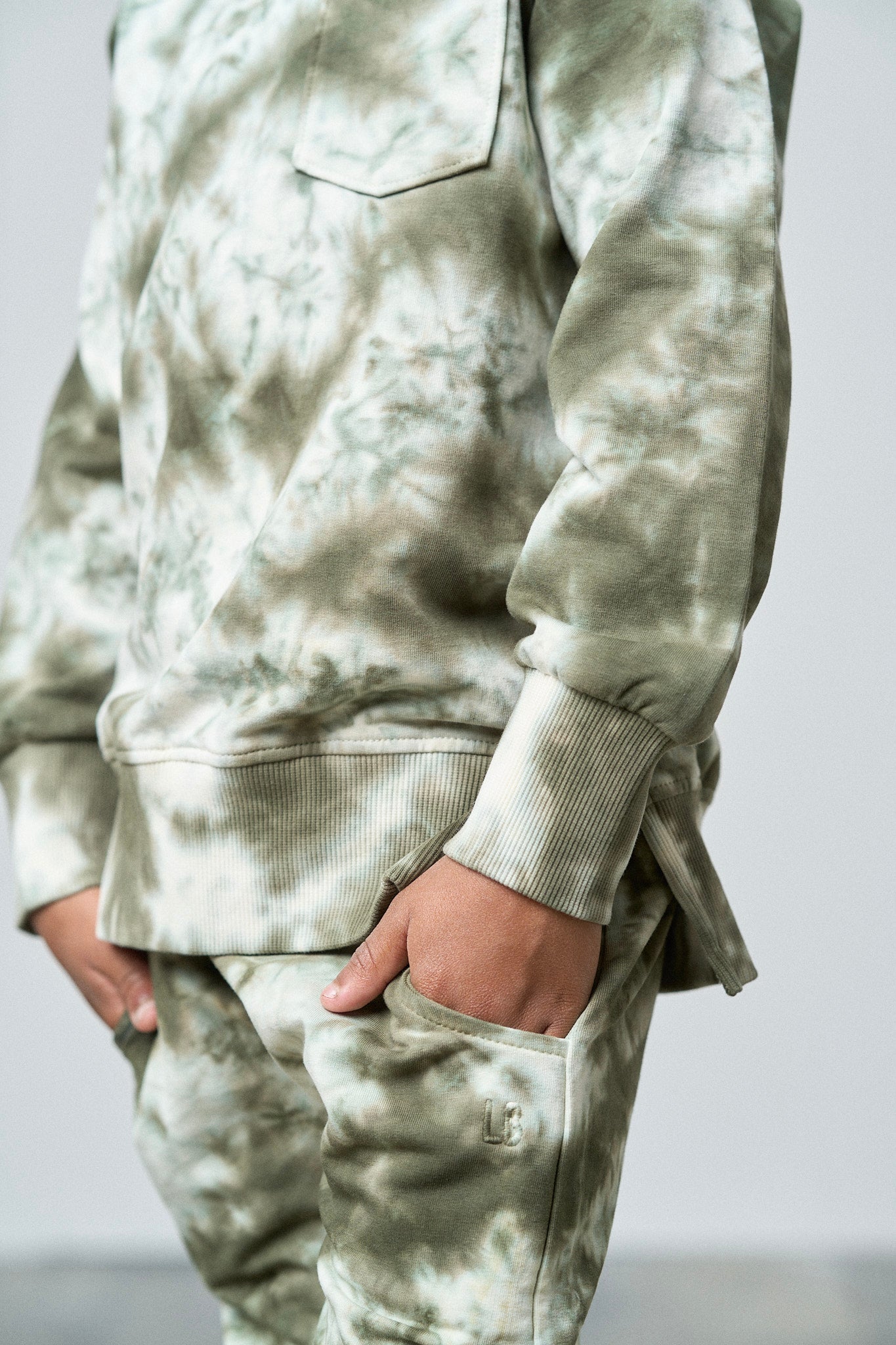 Marble Pullover - Hunter - Little Bipsy