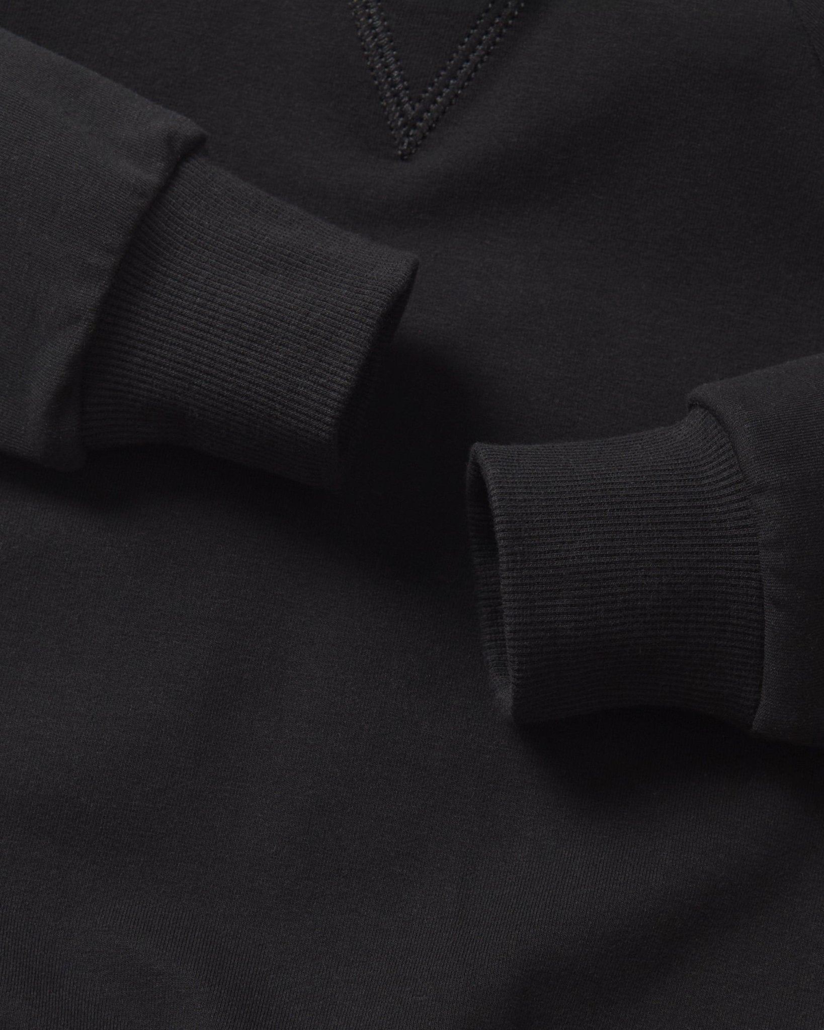 Pullover - Black - Little Bipsy