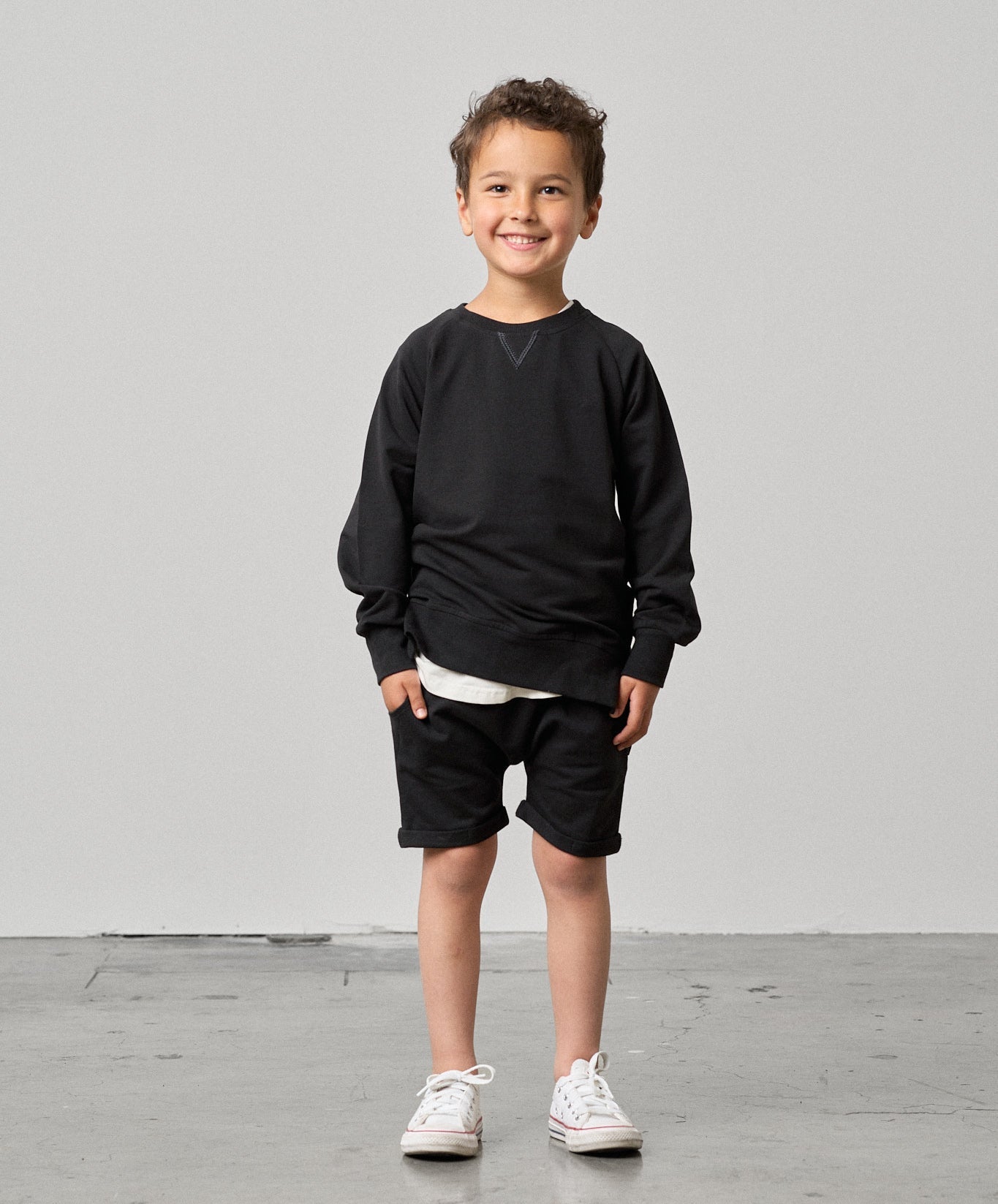 Pullover - Black - Little Bipsy