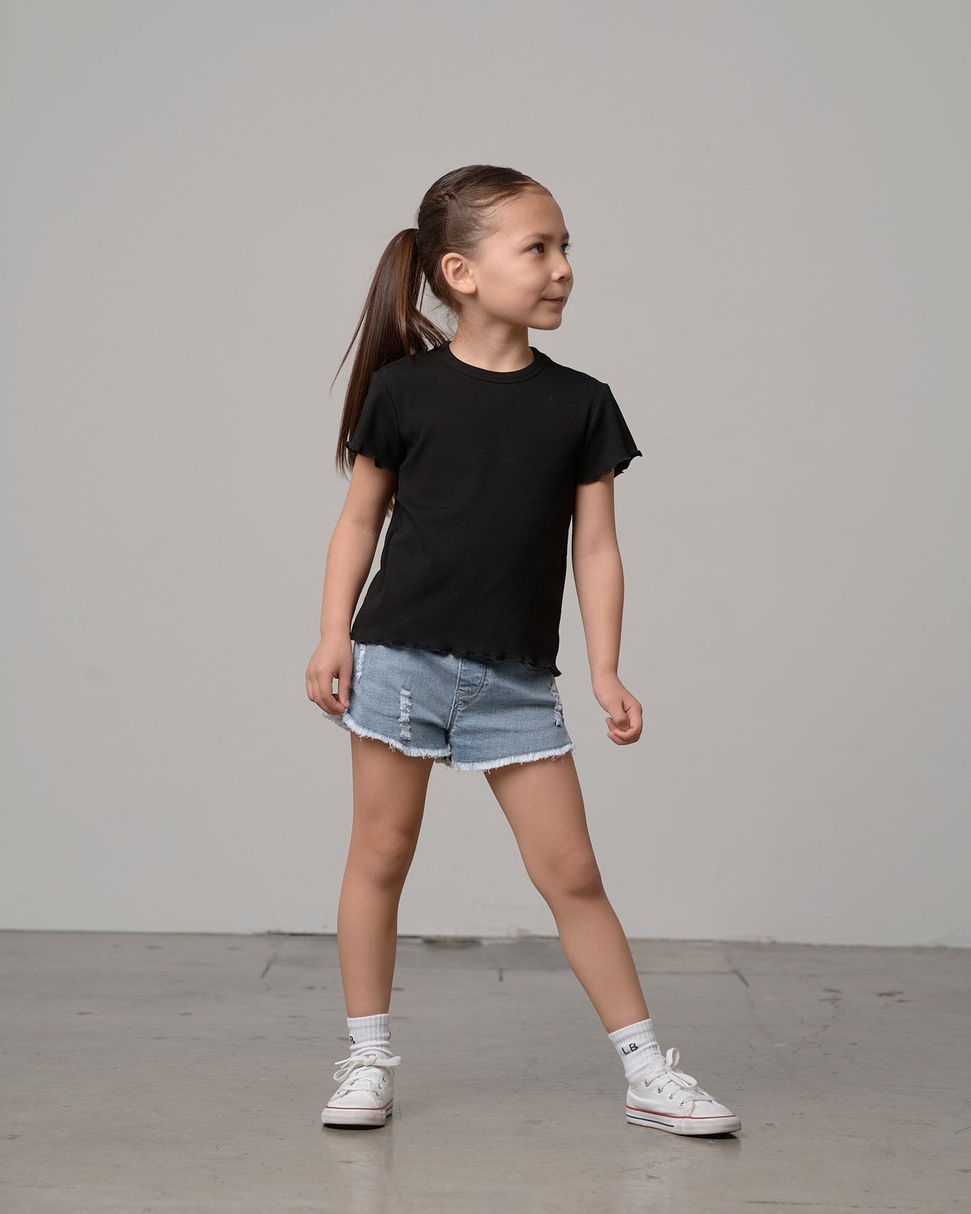 Ribbed Lettuce Trim Tee - Black - Little Bipsy