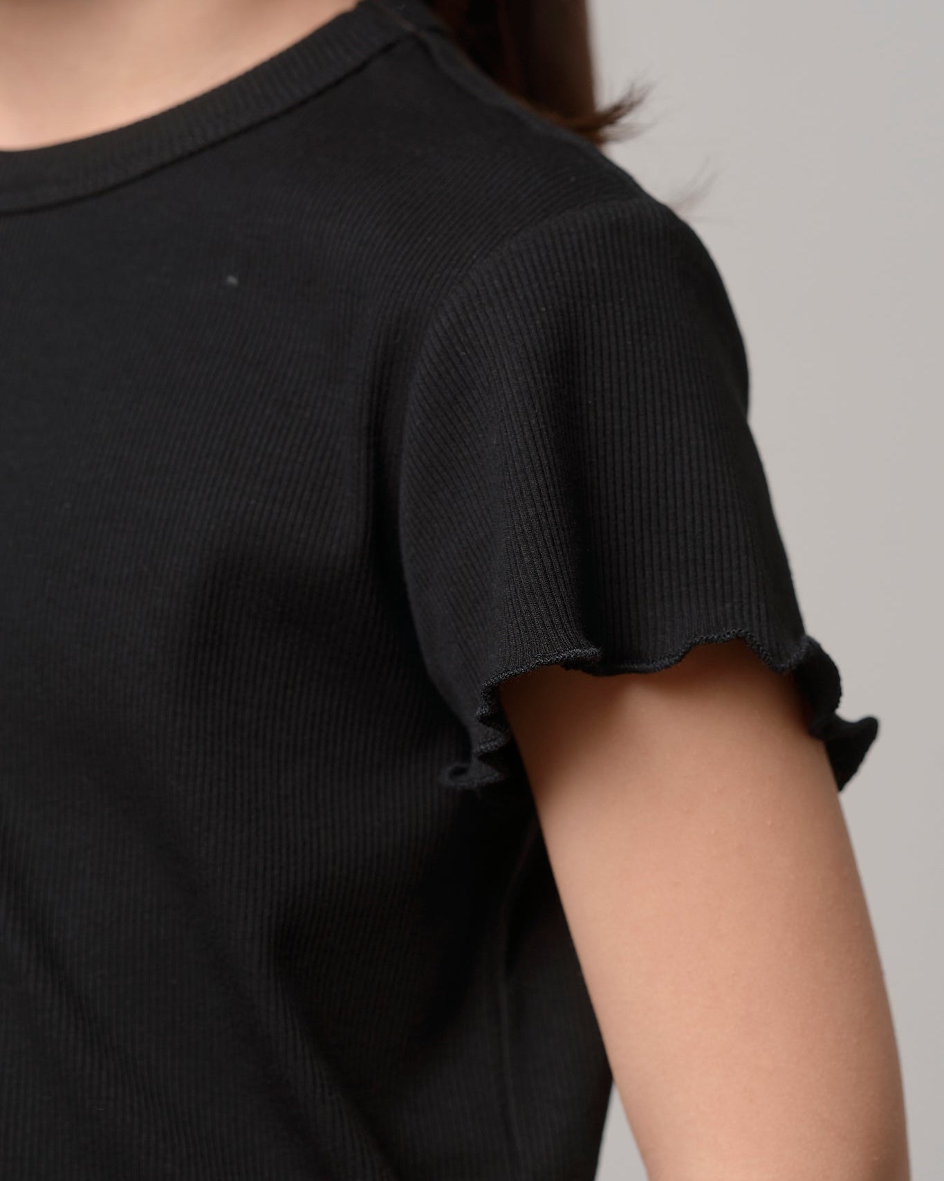 Ribbed Lettuce Trim Tee - Black - Little Bipsy