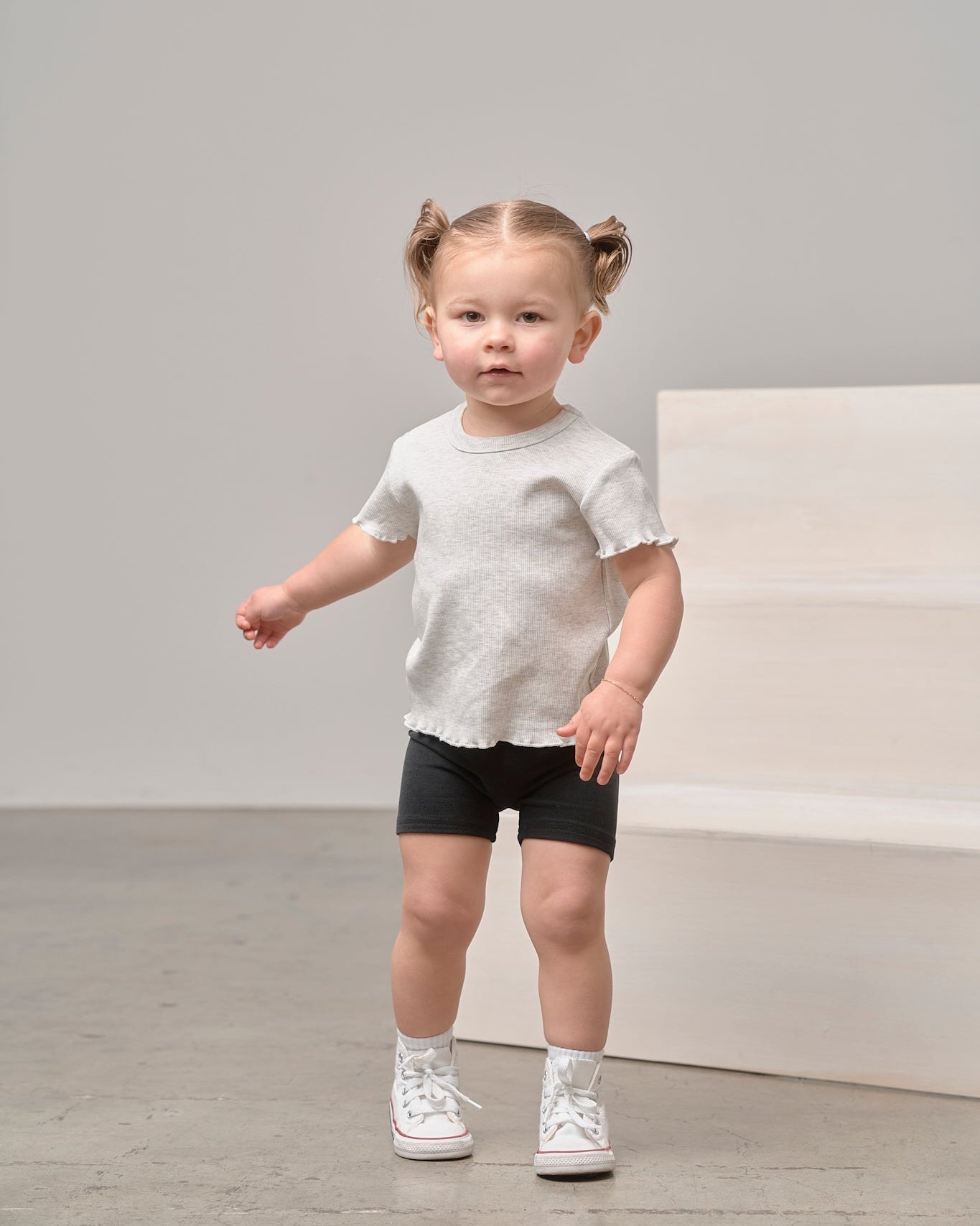 Ribbed Lettuce Trim Tee - Grey - Little Bipsy