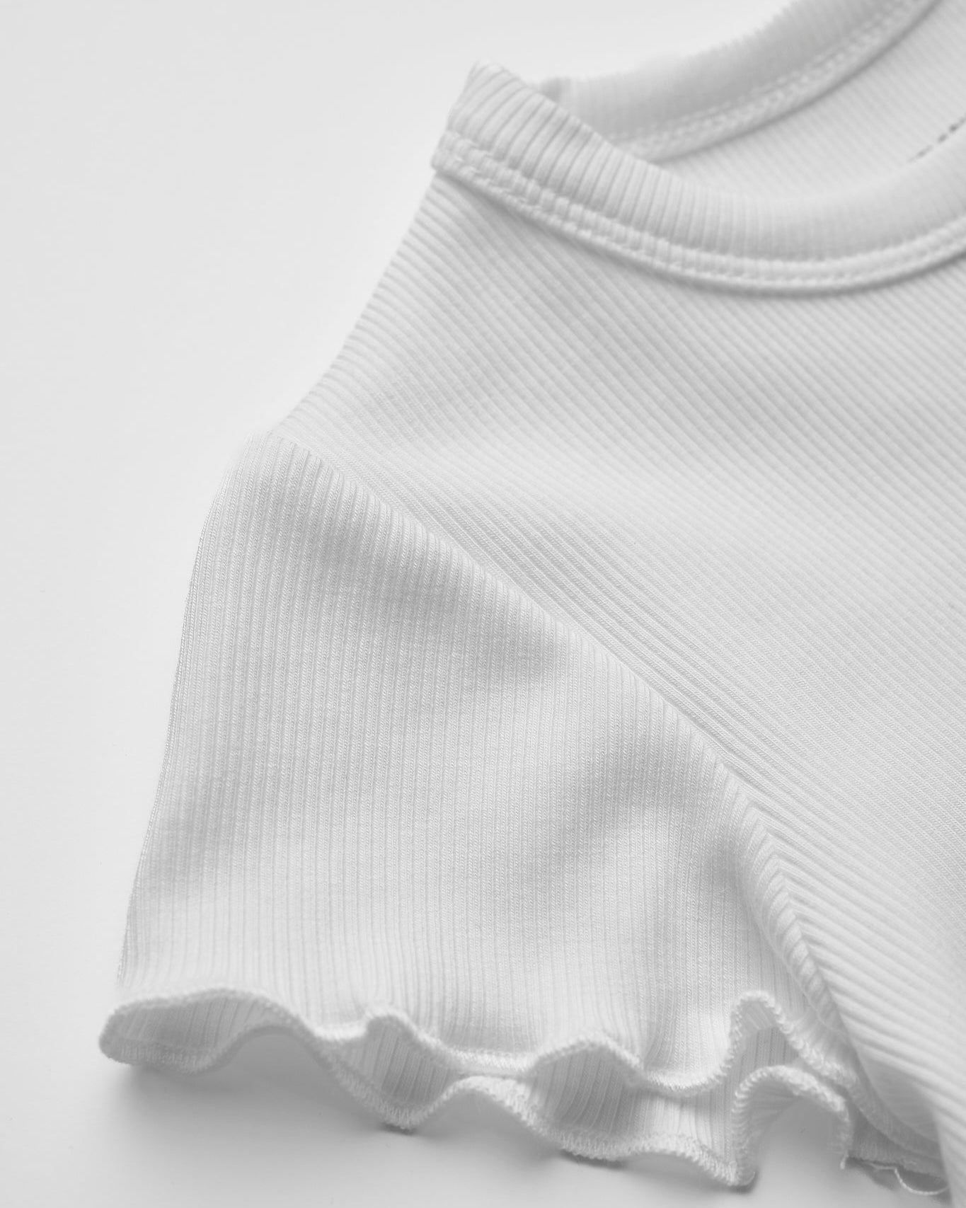 Ribbed Lettuce Trim Tee - White - Little Bipsy