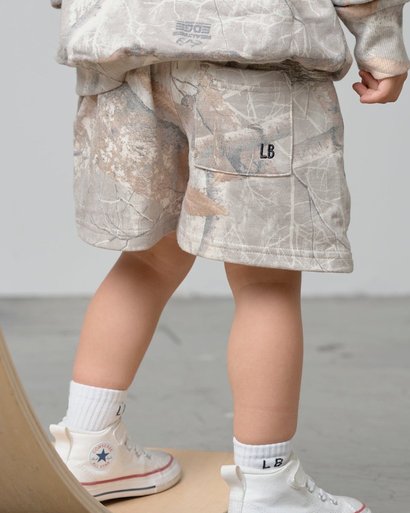 Short - Edge Colors Driftwood® - Little Bipsy