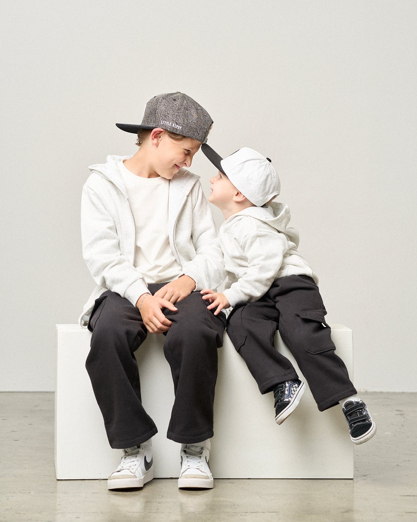 Snapback Hat - Dark Grey - Little Bipsy