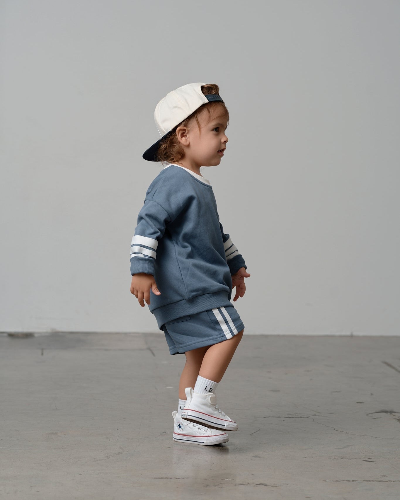 USA Lightweight Crewneck - Worn Indigo - Little Bipsy
