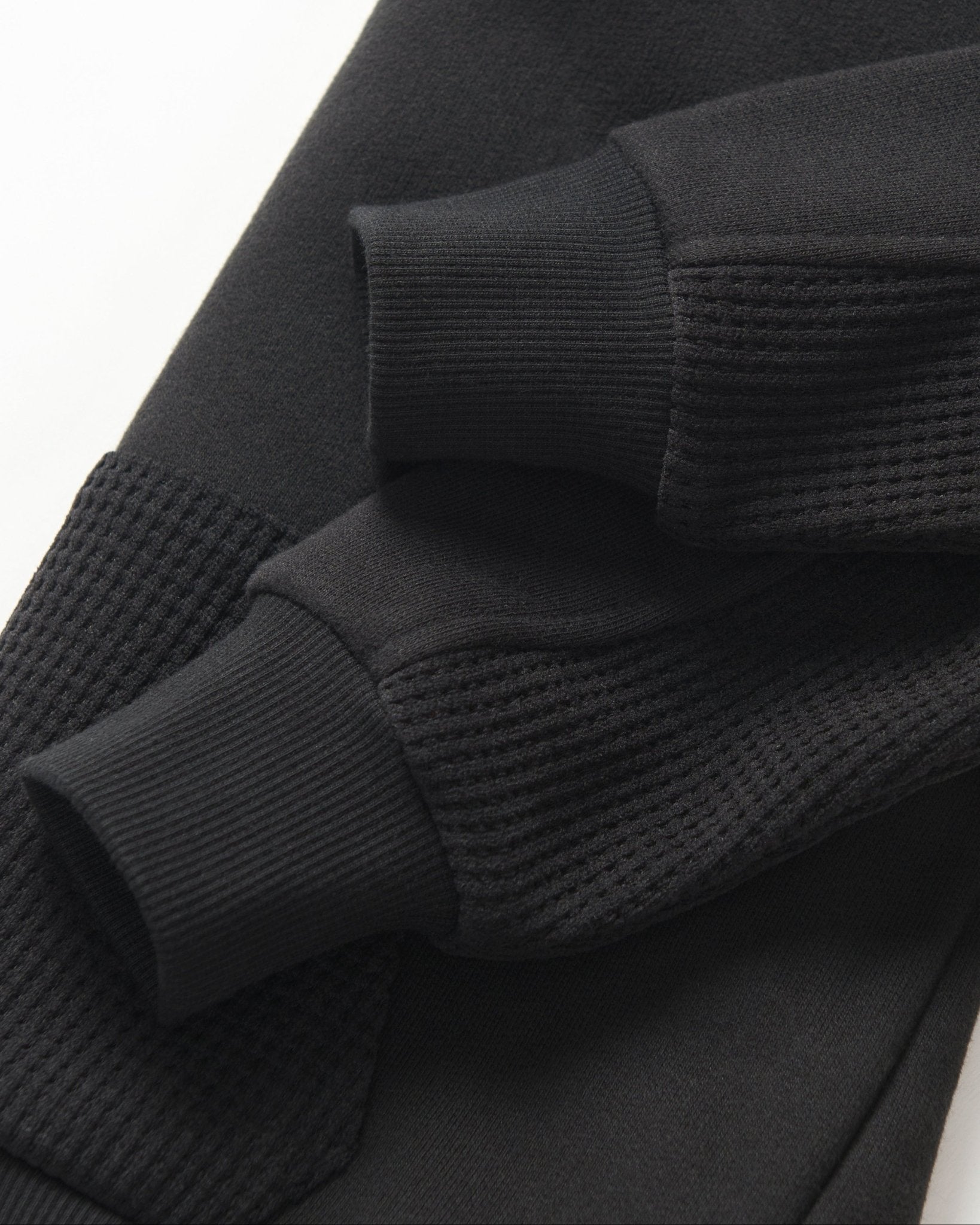 Waffle Hybrid Crewneck - Black - Little Bipsy
